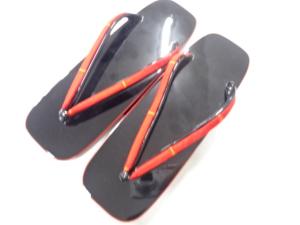 漆塗り　桐下駄(23.5センチ)